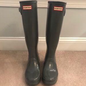 grey Hunter rain boots